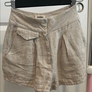 L'AGENCE Women's beige linen Shorts